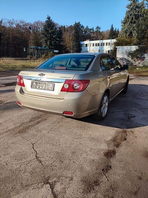 Gebraucht Chevrolet Captiva LS 150 PS (110 kW) 2009 Gold SUV