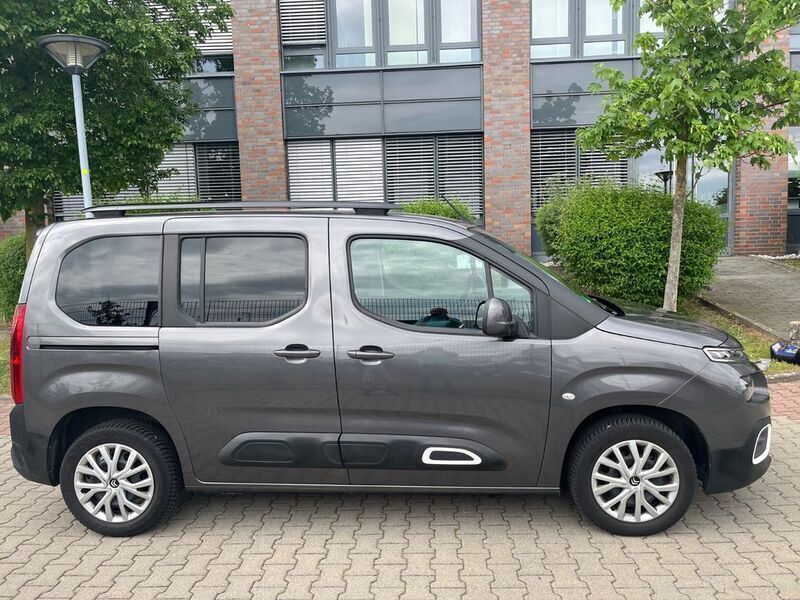 Gebraucht Citroën Berlingo Feel 102 PS (75 kW) 2018 Grau Van / Kleinbus