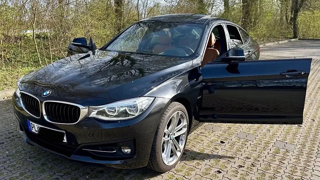 Gebraucht BMW 320 Gran Turismo Shadowline 190 PS (139 kW) 2018 Schwarz Limousine