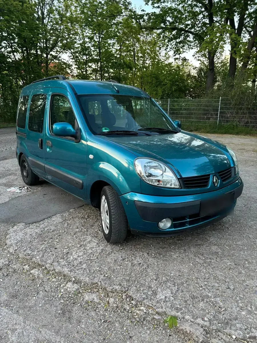 Usata Renault Kangoo 75 CV (55 kW) 2007 Verde Monovolume