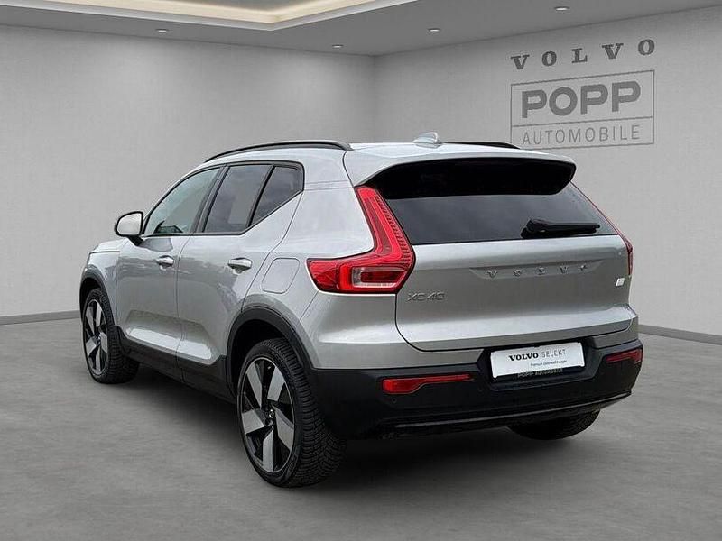 Gebraucht Volvo XC40 Plus 169 kW (231 PS) 2022 Silver dawn metallic SUV