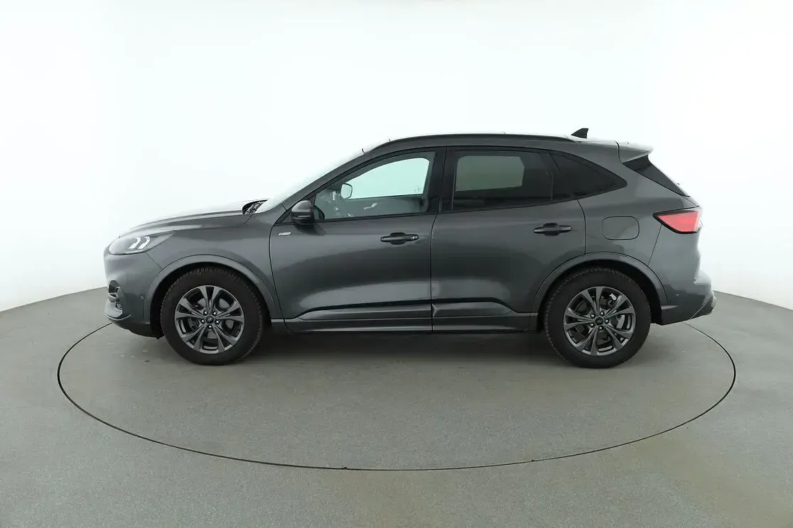 Gebraucht Ford Kuga ST-Line X 150 PS (110 kW) 2023 Grau SUV
