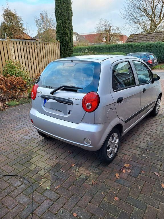Gebraucht Chevrolet Matiz 52 PS (38 kW) 2009 Silber Kleinwagen
