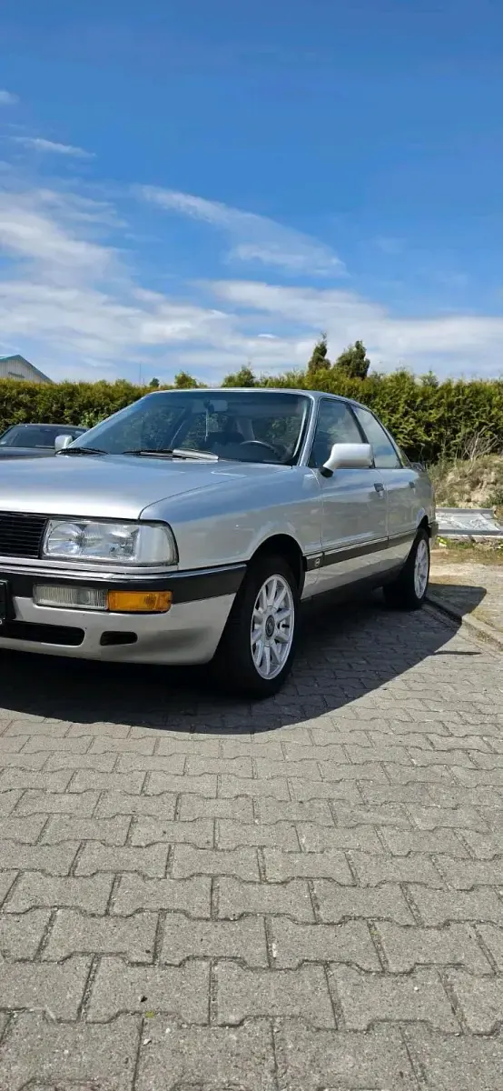 Gebraucht Audi 90 133 PS (97 kW) 1990 Silber Limousine
