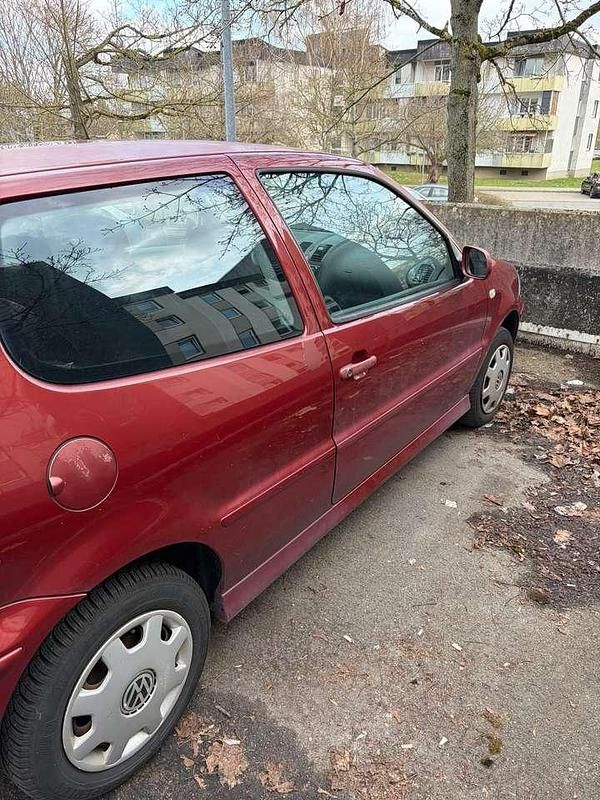 Gebraucht VW Polo 60 PS (44 kW) 2001 Rot Coupé