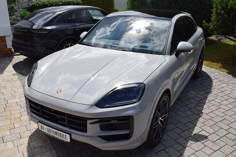 Gebraucht Porsche Cayenne Coupe 500 PS (367 kW) 2025 Grau Coupé