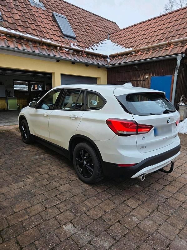 Gebraucht BMW X1 140 PS (102 kW) 2020 Weiß SUV