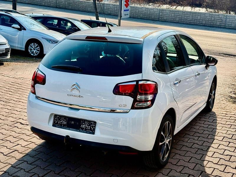 Gebraucht Citroën C3 SELECTION 82 PS (60 kW) 2014 Weiß Kleinwagen