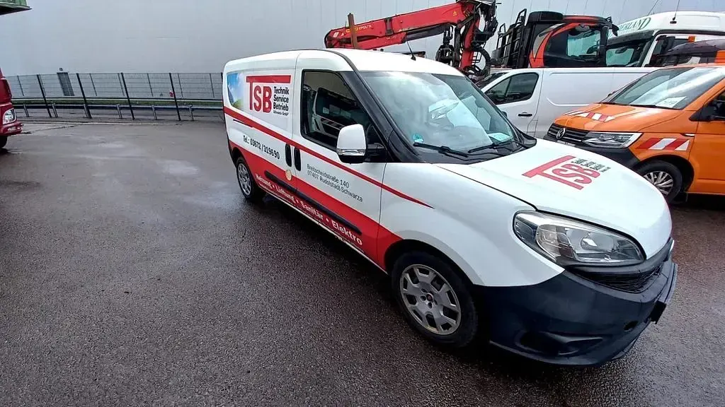 Gebraucht Fiat Doblò 101 PS (74 kW) 2015 Weiß Van / Kleinbus