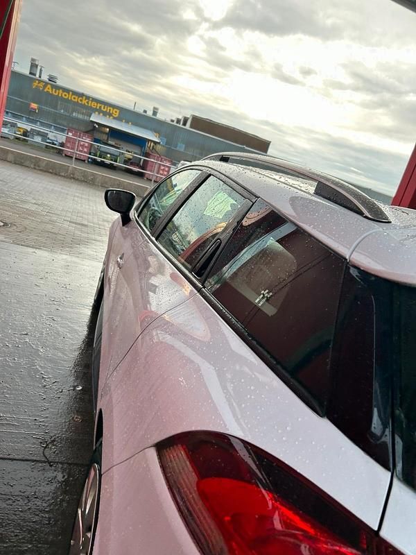 Gebraucht Renault Clio GrandTour 75 PS (55 kW) 2015 Weiß Kombi