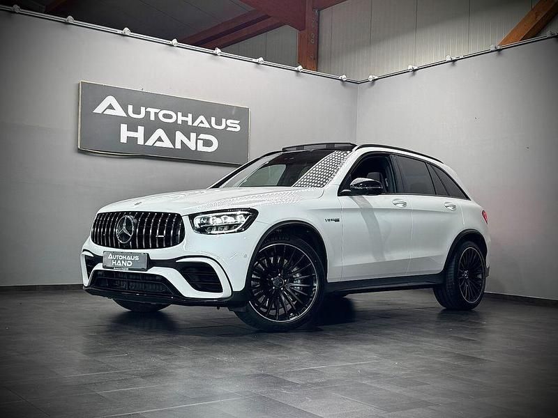 Weiß Gebraucht 2022 Mercedes GLC63 AMG AMG SUV | 59.900 € (Guter Preis) - Bild 1/4