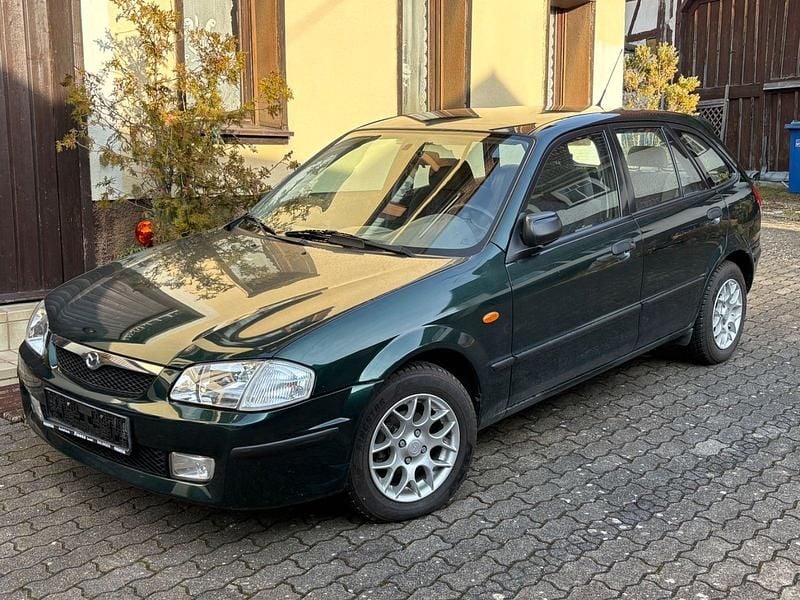 Gebraucht Mazda 323F 73 PS (53 kW) 1998 Grün Kleinwagen