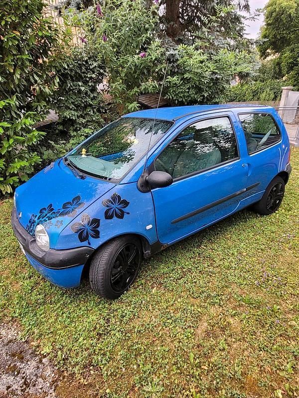 Blau Gebraucht 2006 Renault Twingo Kleinwagen | 400 € - Bild 1/4