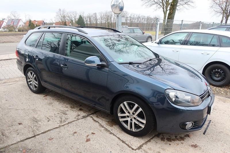 Gebraucht VW Golf V Trendline 105 PS (77 kW) 2009 Blau Kombi