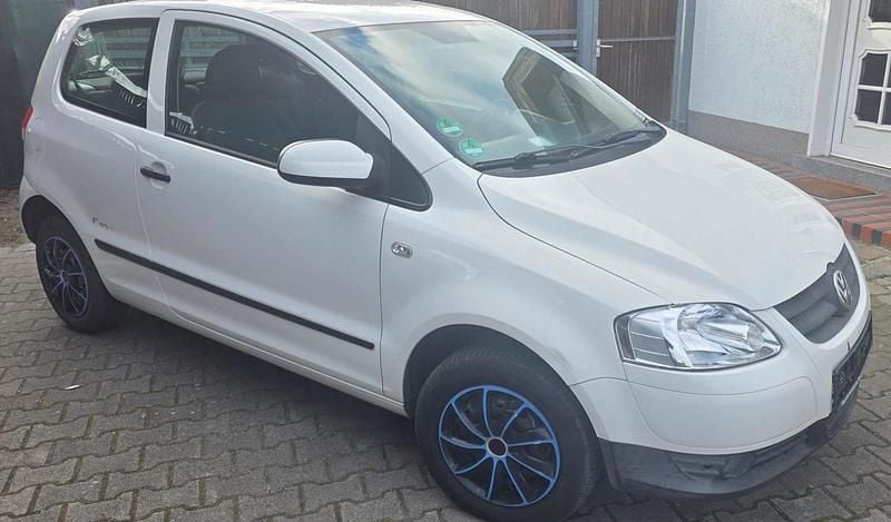 Usata VW Fox 54 CV (39 kW) 2008 Bianco Utilitaria