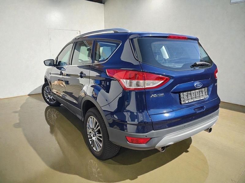 Gebraucht Ford Kuga Titanium 150 PS (110 kW) 2013 Blau SUV