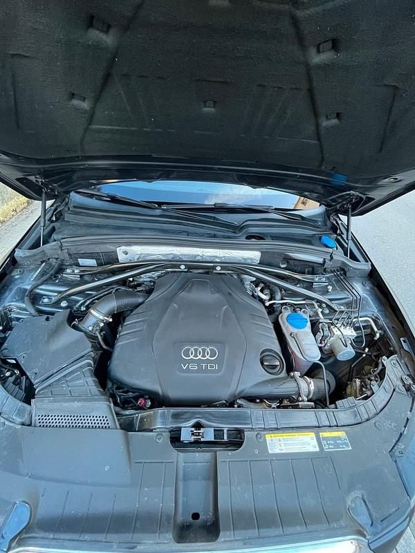 Gebraucht Audi Q5 S-Line 245 PS (180 kW) 2012 Schwarz SUV