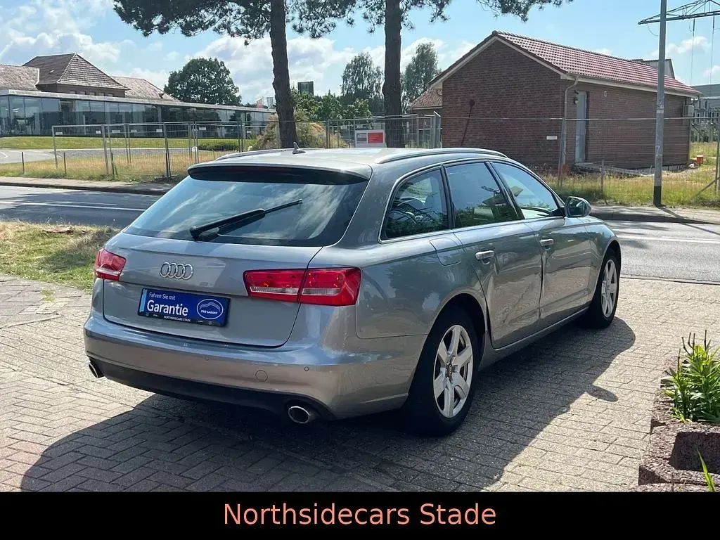 Gebraucht Audi A6 Business 204 PS (150 kW) 2012 Grau Kombi