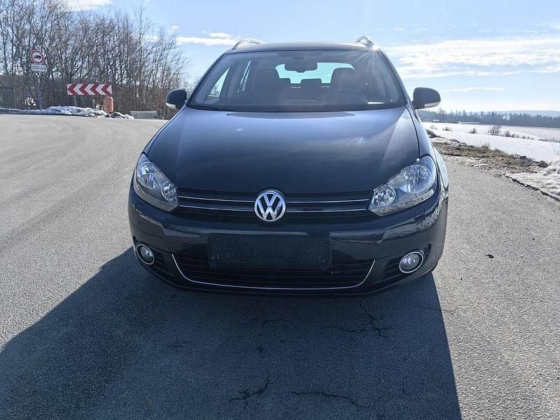 Blau Gebraucht 2012 VW Golf VI Style Kleinwagen | 4.950 € (Guter Preis) - Bild 1/4