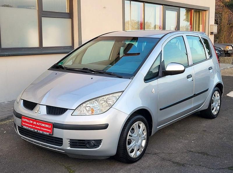 Gebraucht Mitsubishi Colt Invite 95 PS (69 kW) 2005 Silber Kleinwagen