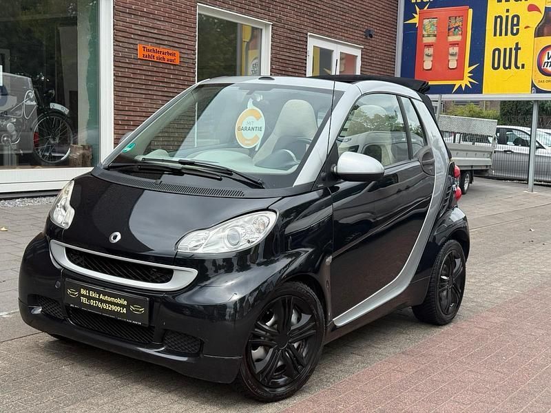 Schwarz Gebraucht 2010 Smart ForTwo Cabrio Cabrio | 4.999 € (Fairer Preis) - Bild 1/4