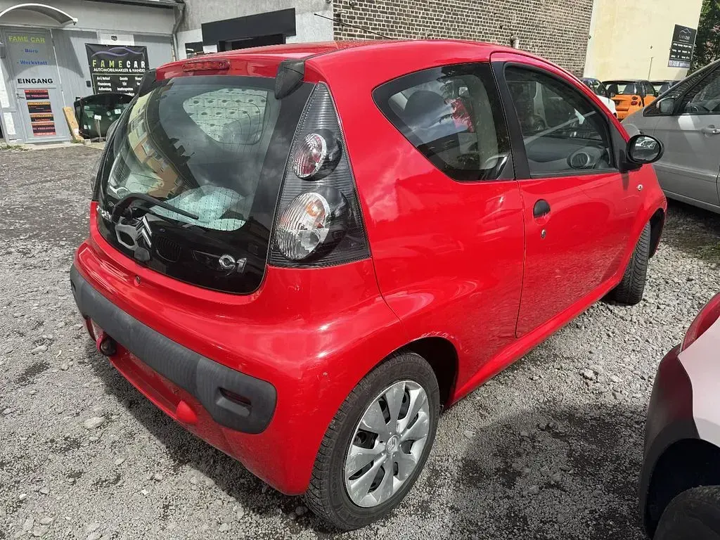 Gebraucht Citroën C1 Advance 68 PS (50 kW) 2009 Zu lackieren rot 3p0 Kleinwagen