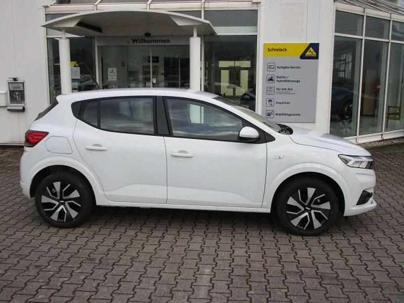 Neu Dacia Sandero Expression 101 PS (74 kW) 2025 Arktis weiß Kleinwagen