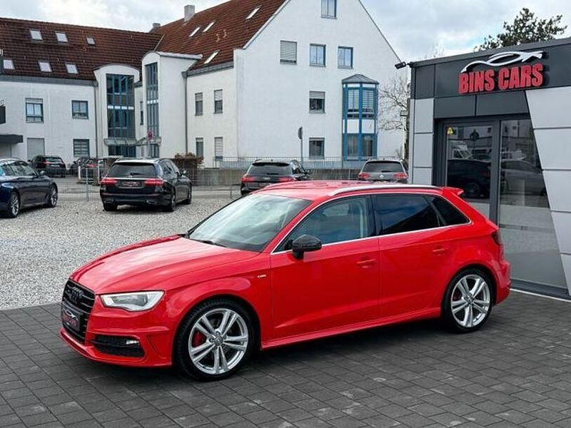 Gebraucht Audi A3 S-Line 184 PS (135 kW) 2014 Rot Limousine