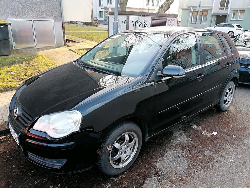 Gebraucht VW Polo 70 PS (51 kW) 2008 Schwarz Kleinwagen