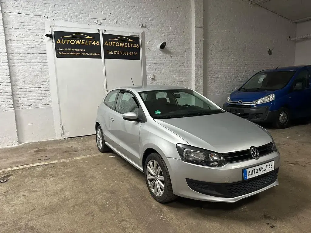 Gebraucht VW Polo Trendline 69 PS (50 kW) 2010 Silber Kleinwagen