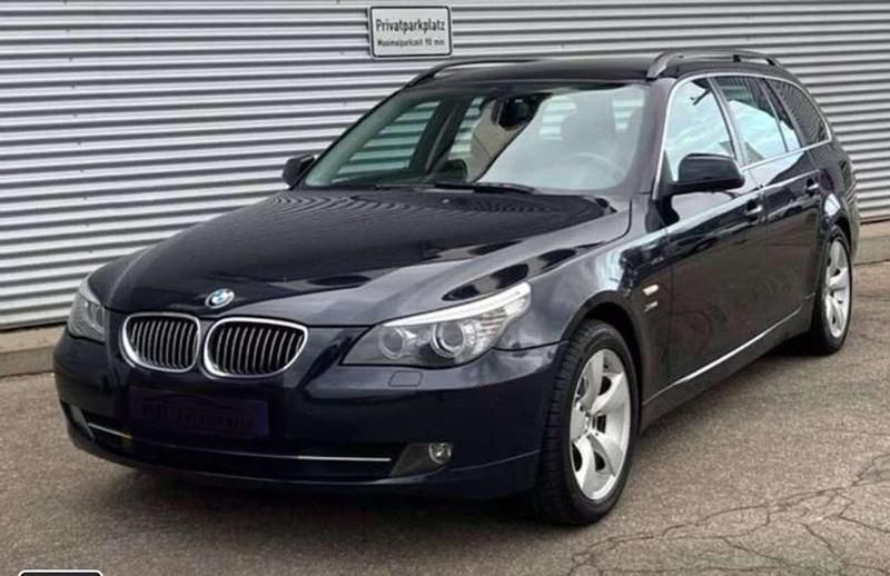 Blau Gebraucht 2010 BMW 525 Kombi | 6.500 € (Superpreis) - Bild 1/4