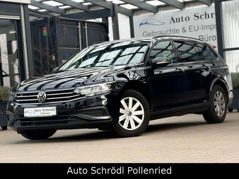 Schwarz Gebraucht 2023 VW Passat Kombi | 23.780 € (Guter Preis) - Bild 1/4