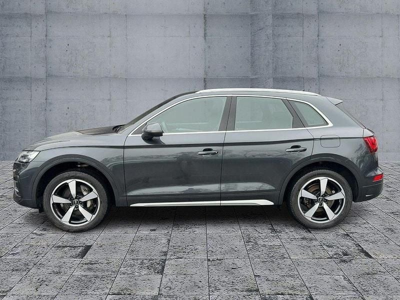 Second-hand Audi Q5 Advanced Plus 299 CP (219 kW) 2024 Gri SUV