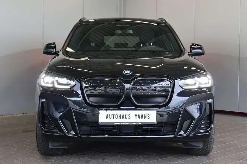Brugt BMW iX3 Impressive 210 kW (286 HK) 2024 Sort SUV