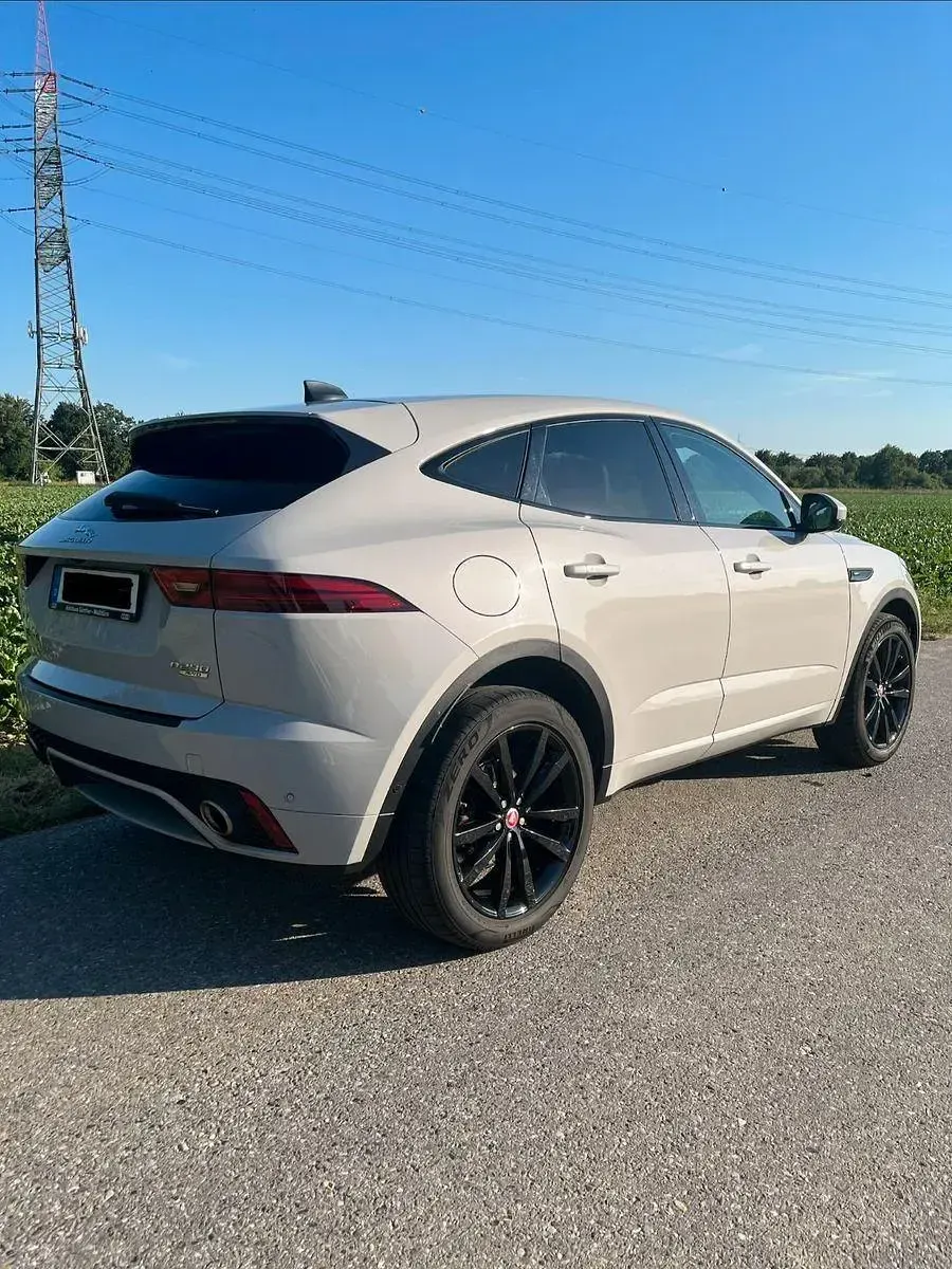 Gebraucht Jaguar E-Pace R-Dynamic 241 PS (177 kW) 2020 Grau SUV