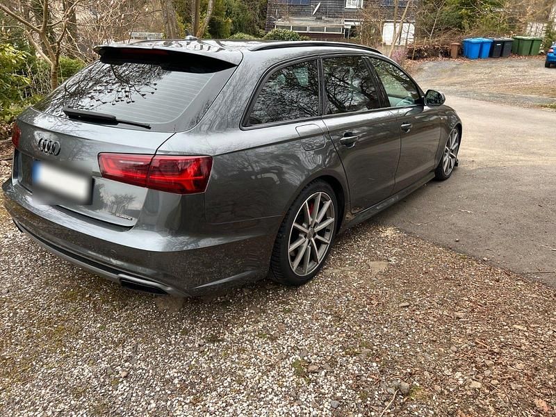 Gebraucht Audi A6 Ambiente 272 PS (200 kW) 2016 Grau Kombi