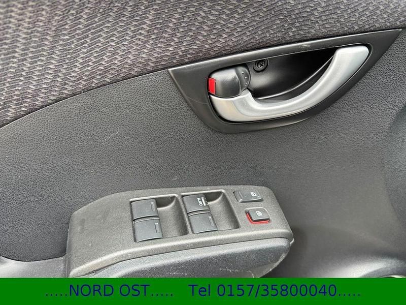 Gebraucht Honda Jazz Comfort 99 PS (72 kW) 2012 Grau Kleinwagen
