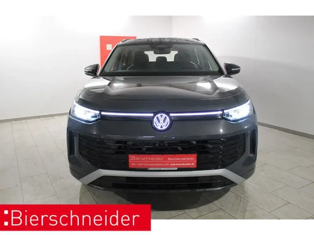Gebraucht VW Tayron Life 193 PS (141 kW) 2025 Grau SUV