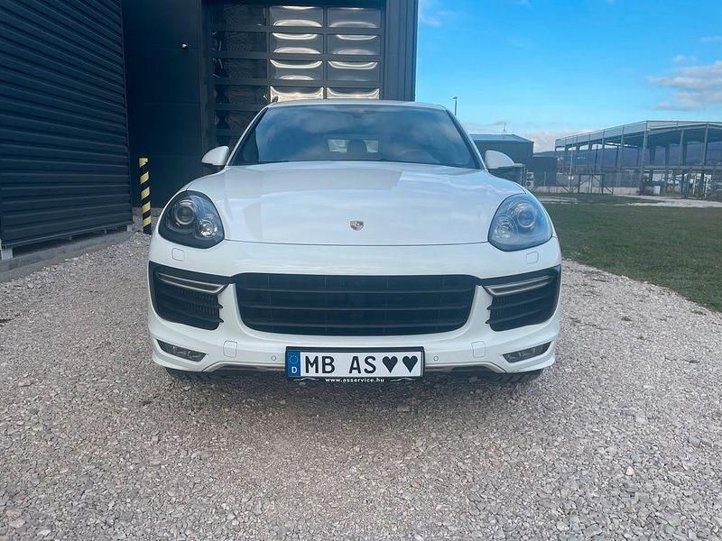 Gebraucht Porsche Cayenne GTS 441 PS (324 kW) 2018 Weiß SUV