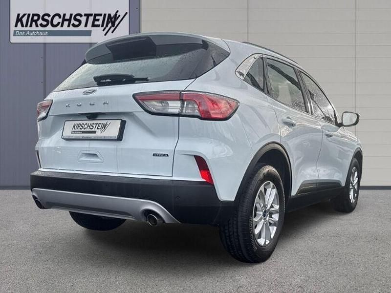 Gebraucht Ford Kuga Titanium 224 PS (164 kW) 2022 Weiß SUV