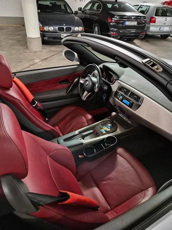 Gebraucht BMW Z4 231 PS (169 kW) 2003 Silber Cabrio