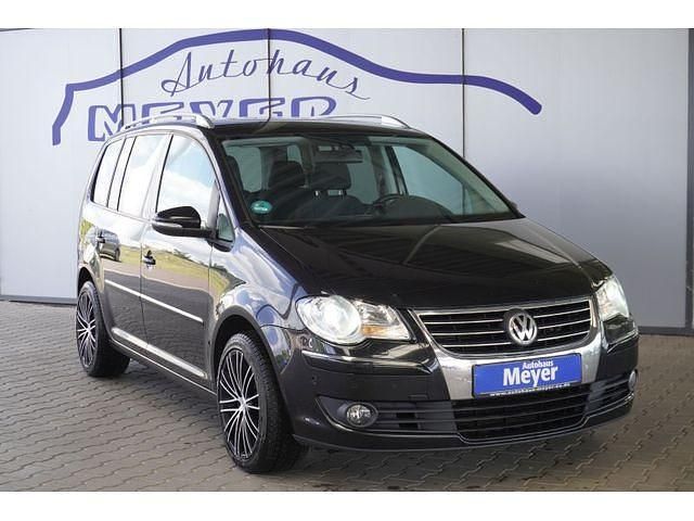 Gebraucht 2010 VW Touran Highline Van / Kleinbus | 4.900 € (Guter Preis) - Bild 1/4