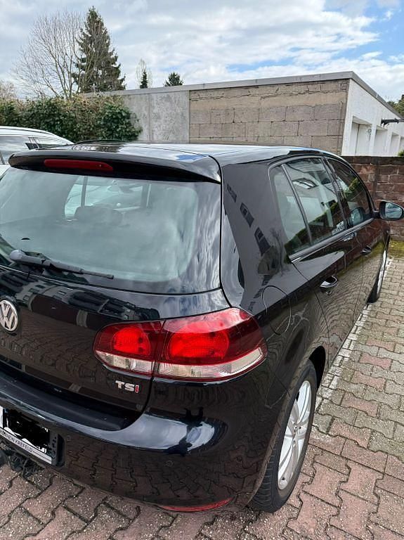 Gebraucht VW Golf VI Highline 122 PS (89 kW) 2011 Schwarz Kleinwagen