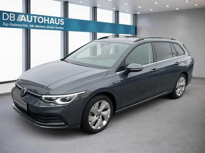 Grau Gebraucht 2021 VW Golf VIII Style Kombi | 20.780 € (Guter Preis) - Bild 1/4