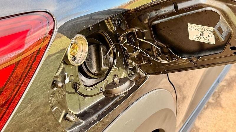 Gebraucht Dacia Sandero Stepway 101 PS (74 kW) 2021 Grau Limousine