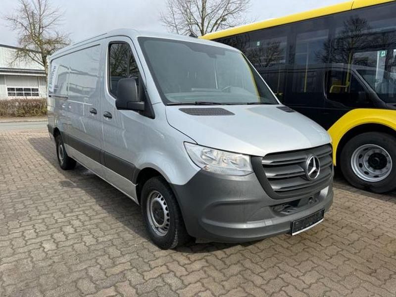 Gebraucht Mercedes Sprinter 170 PS (125 kW) 2021 Iridiumsilber (metallic) Van