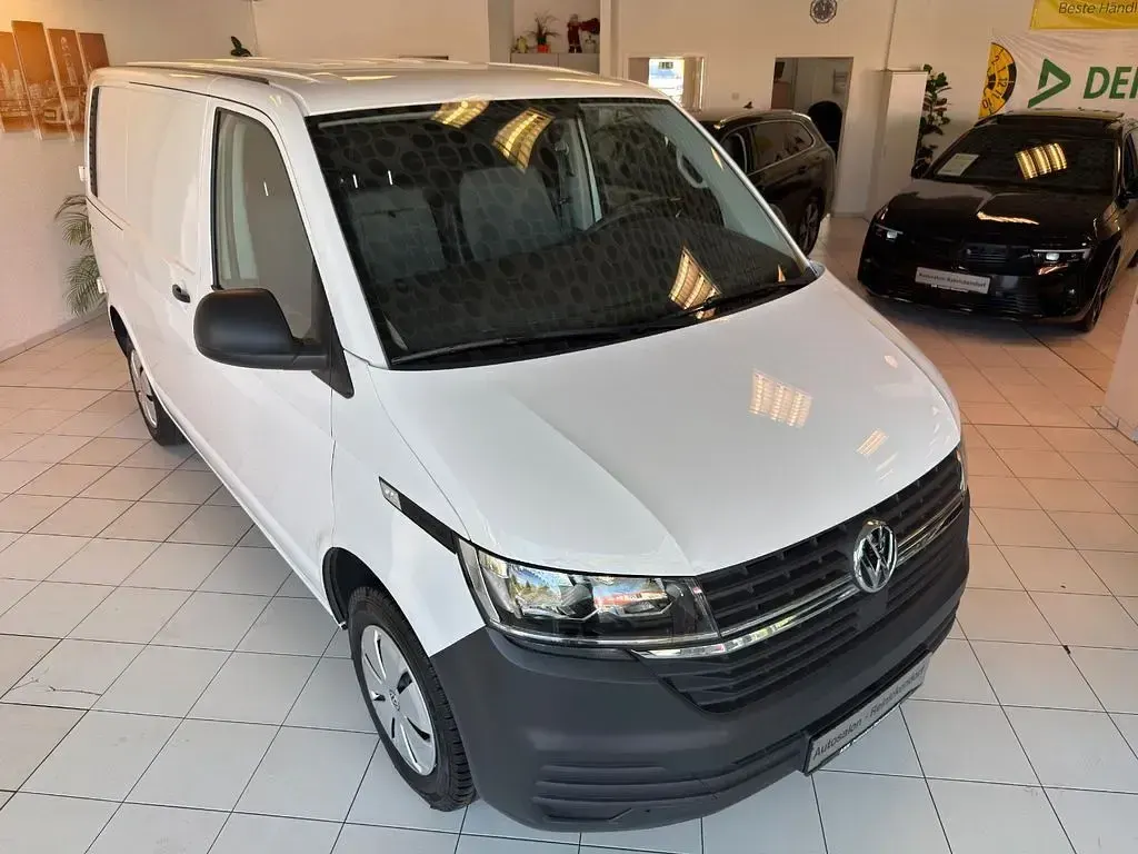 Second-hand VW Transporter 150 CP (110 kW) 2023 Alb Van