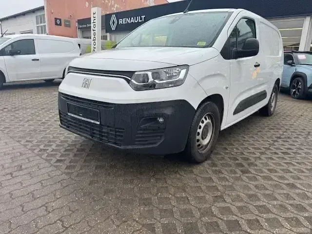 Gebraucht Fiat e-Doblò 2022 Weiss Van / Kleinbus