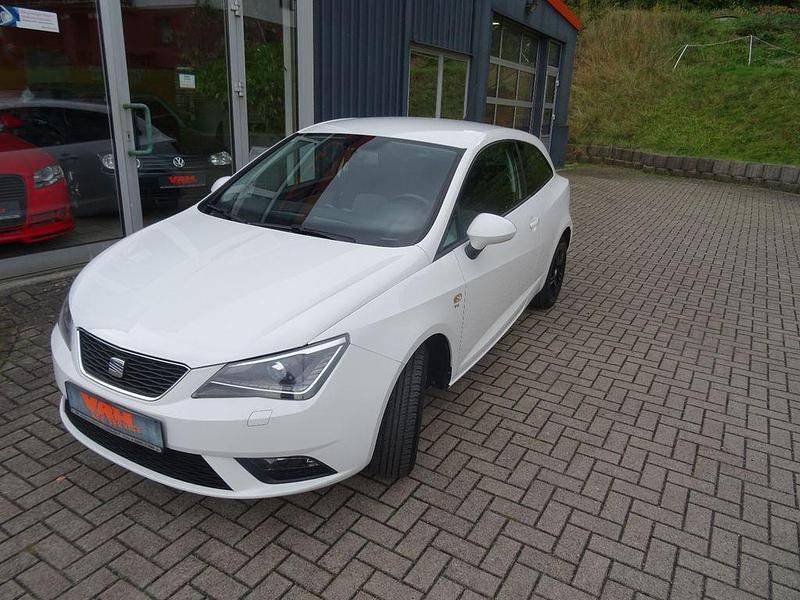 Gebraucht Seat Ibiza SC Style 105 PS (77 kW) 2012 Weiß Kleinwagen