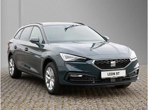 Neu Seat Leon CUPRA 150 PS (110 kW) 2026 Blau (fjord blau) Kombi